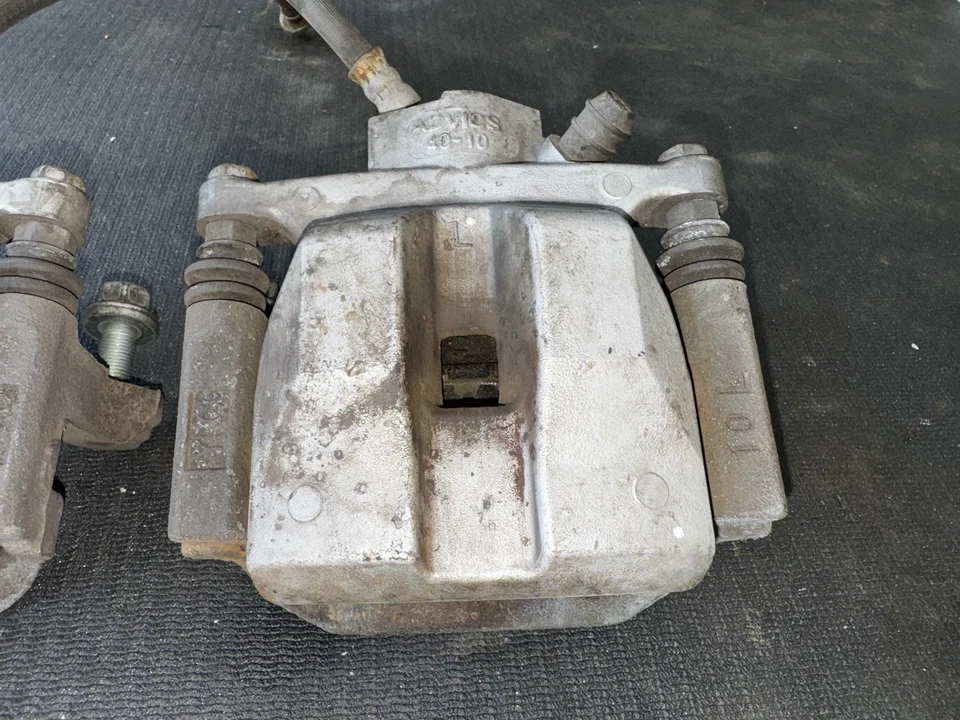 14-18 LEXUS IS250 IS200T IS300 IS350 原始设备制造商后制动计算器套装左右 — 第 3/4 张图片