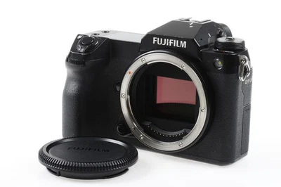 FUJIFILM GFX50S II Gehäuse - SNr: 14002179 - Bild 1 von 4
