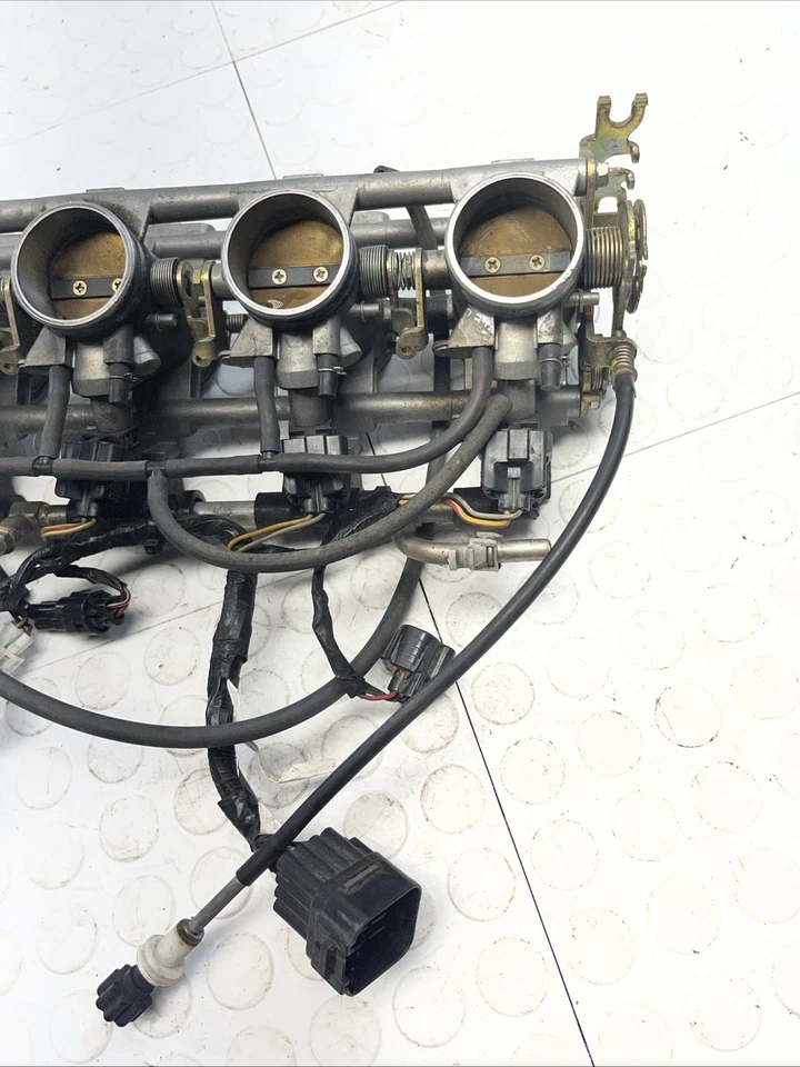 00-03 Suzuki GSXR 600 Throttle Body OEM - Image 3 of 4