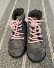 Oshkosh B'gosh Metallic Grey Prairie Toddler Girl Boots Size 9