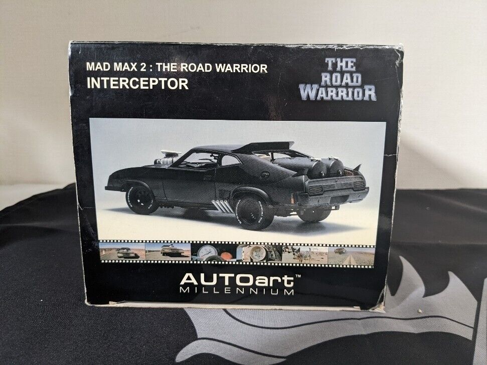 Mad Max 2 Diecast Car 1/18 The Road Warrior Interceptor Mad Max 2 Diecast Car 1/18 The Road Warrior Interceptor