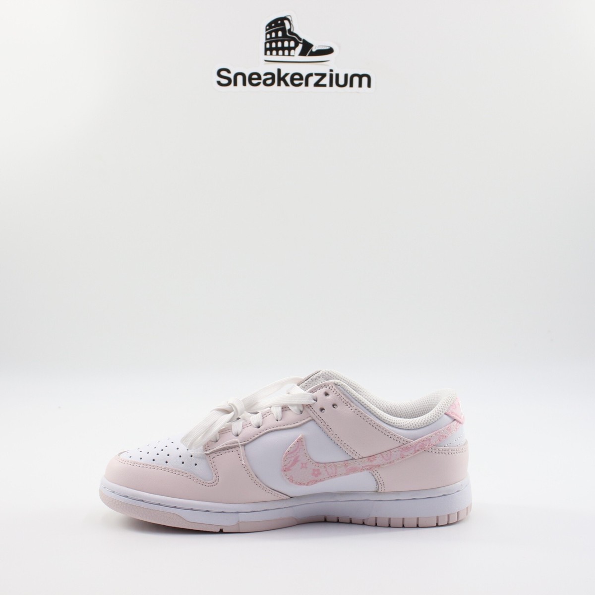 靴 Nike Women's Dunk Low \