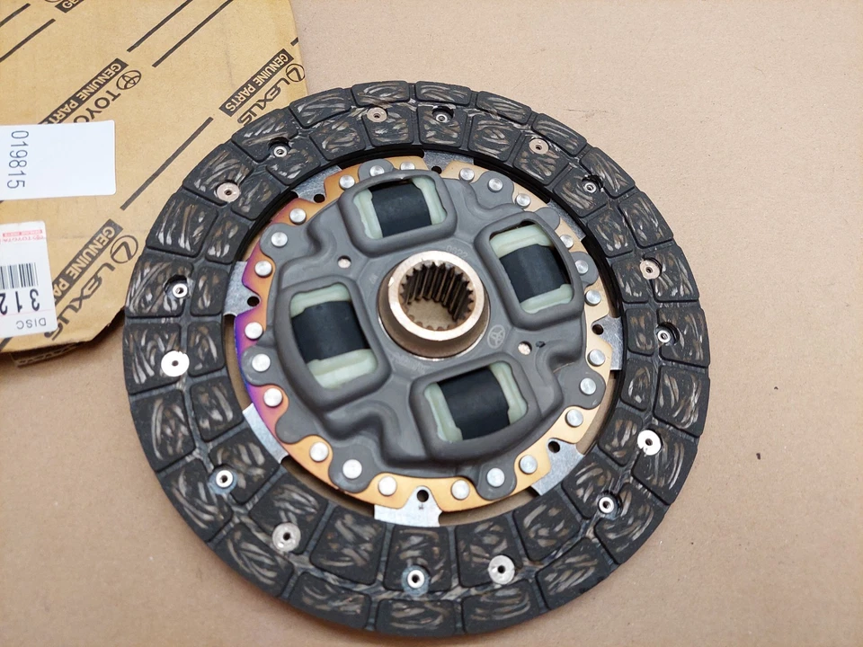 Toyota Yaris 1.3 Mk3 Clutch Disc Plate 2011-2017 3125012393 Genuine NEW - Image 2 of 4