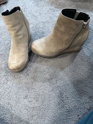 Sorel Joan Of Arctic Wedge Booties 6.5