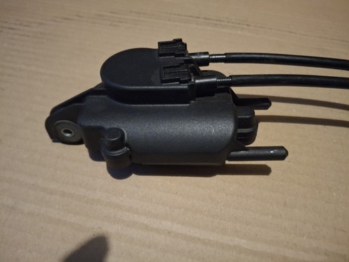 BMW S1000RR M1000RR 2019 - 2023 Exhaust Servo Motor & Cables - Picture 5 of 11