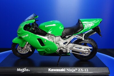Maisto KAWASAKI Ninja TX-12 Motorrad guter Zustand ohne OVP 1:18 TM18