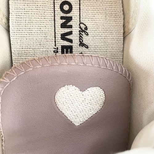 Converse Chuck OX Love Fearlessly Shoes Womens US 7 UK 5 EU 37.5 Amethyst Grey - Picture 7 of 13