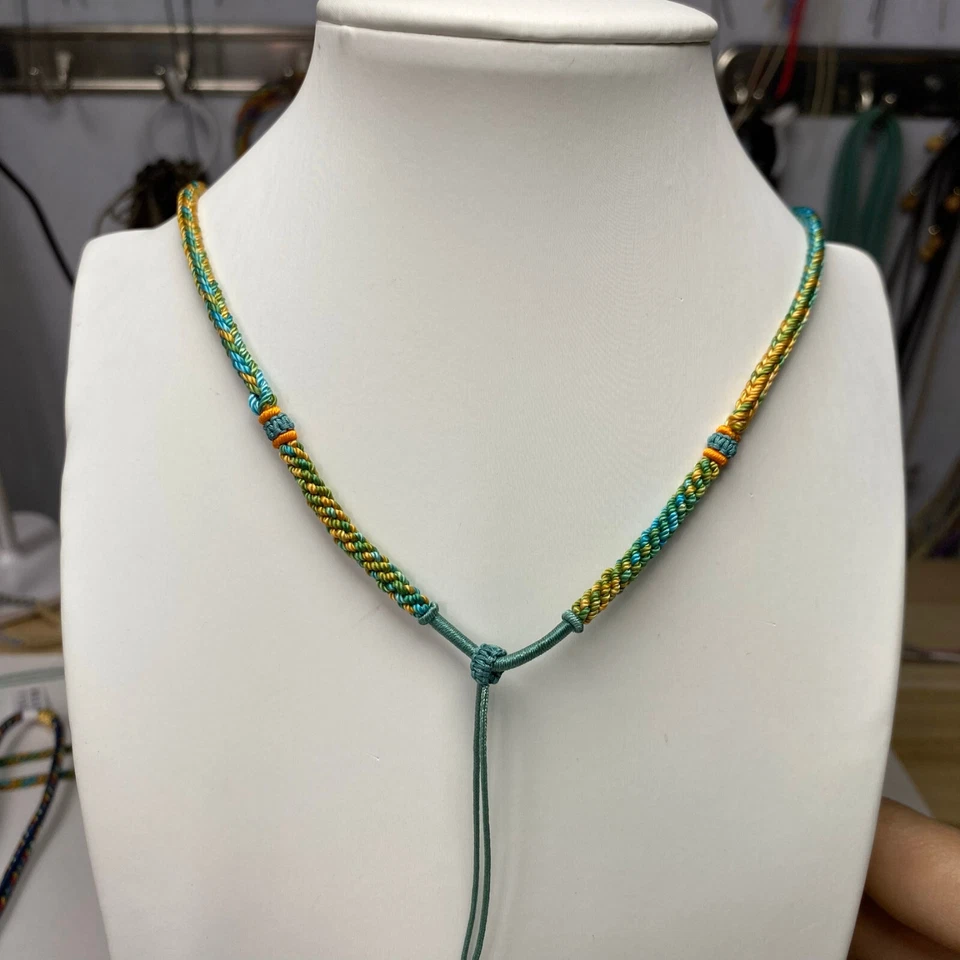 Cuerda collar multicolor de 8 hebras tejido a mano de alta gama Foto 4 de 4