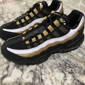 nike air max 95 mens black and gold