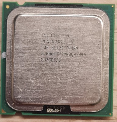 Intel Pentium 4 630 - CPU -  SL7Z9 -  3,0 Ghz - LGA 775 - 2MB - FSB 800Mhz