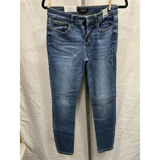 Judy Blue JB82106 MD Med Blue denim Mid Rise Skinny Fit Jeans