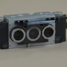 Vintage Stereo Realist 3D Camera with Original Case Clean and Authentic!