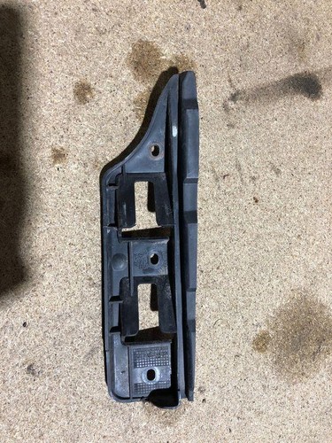 VW JETTA III 1K2 Stoßstangenhalter vorne rechts 1k0807164 1.60 Petrol 33168809