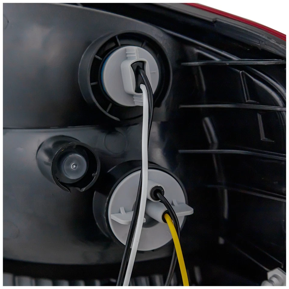 Juego de 2 luces traseras luces traseras luces traseras luces de freno conductor y pasajero par Foto 2 de 4