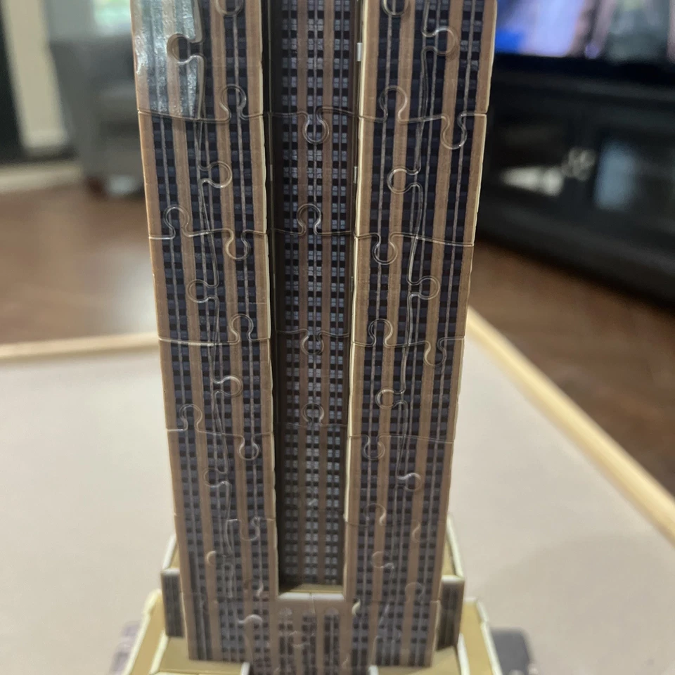 Ravensburger 3D Puzzle Empire State Building New York City NYC 18" 216 piece - Image 4 of 4