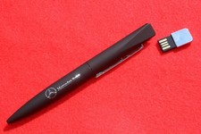 Produktbild - AMG Mercedes Pressemappe * GLA 35 4 Matic *auf USB + Kugelschreiber Brüssel 2020