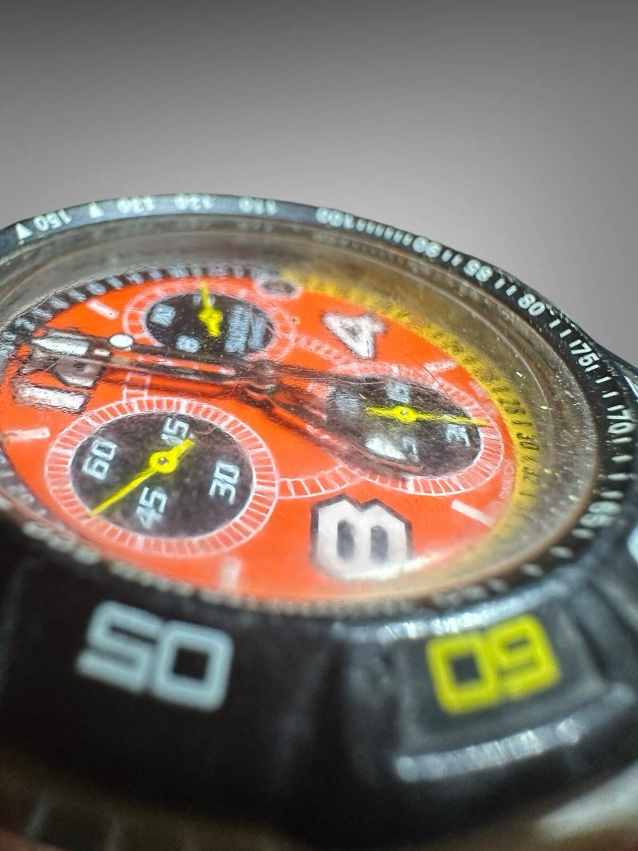 swatch sun down 腕時計　スウォッチ　クロノグラフ　オレンジ SWATCH Sun Down Chronograph Black Orange Quartz Watch SUIM400 New