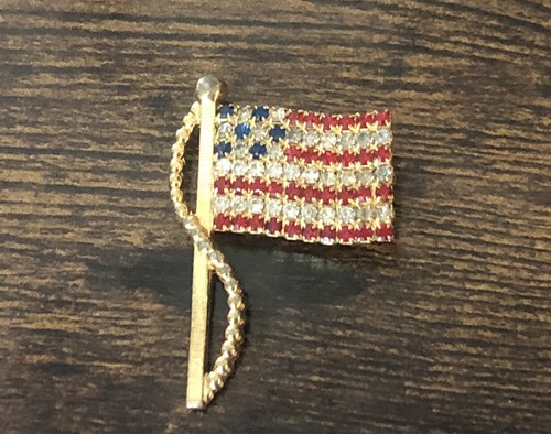 Red White Blue Rhinestone American Flag Pin Brooch vi… - Gem
