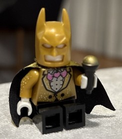 Retired LEGO Disco batman minifigure The Bat-Pack Batsuit 70909 Gold Cape