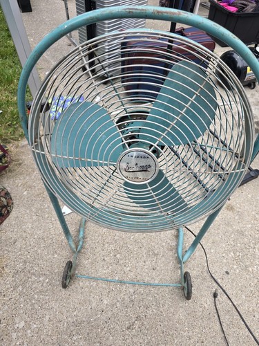 Vtg Mid-Century Emerson Electric Seabreeze Roll-About Adjustable 2-Speed Fan