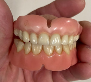 Vintage Full Set Upper & Lower Dentures Nice Condition Dentistry Collectible