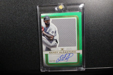 2023 Topps Definitive Collection Autographed Relics Sandy Alcantara Green /25