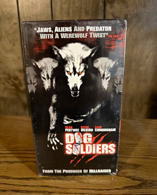 Artisan Home Ent Dog Soldiers VHS 2002 R Horror Werewolf FS NTSC SEALED