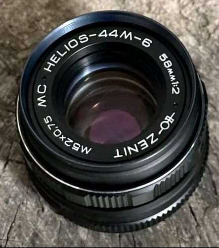 Helios-44M-6 58mm f/2 manual focus lens