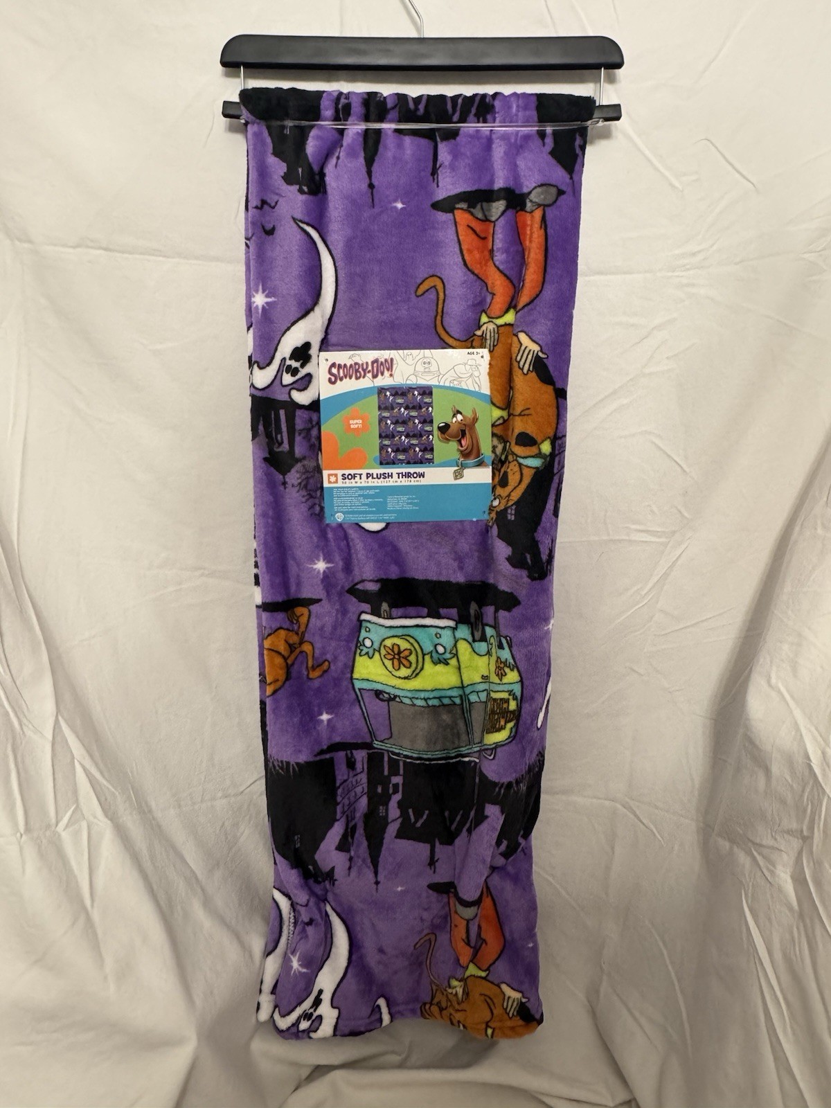 NEW Scooby-Doo Fred Jones Shaggy 50"x70" Plush Throw Blanket Ghost Halloween