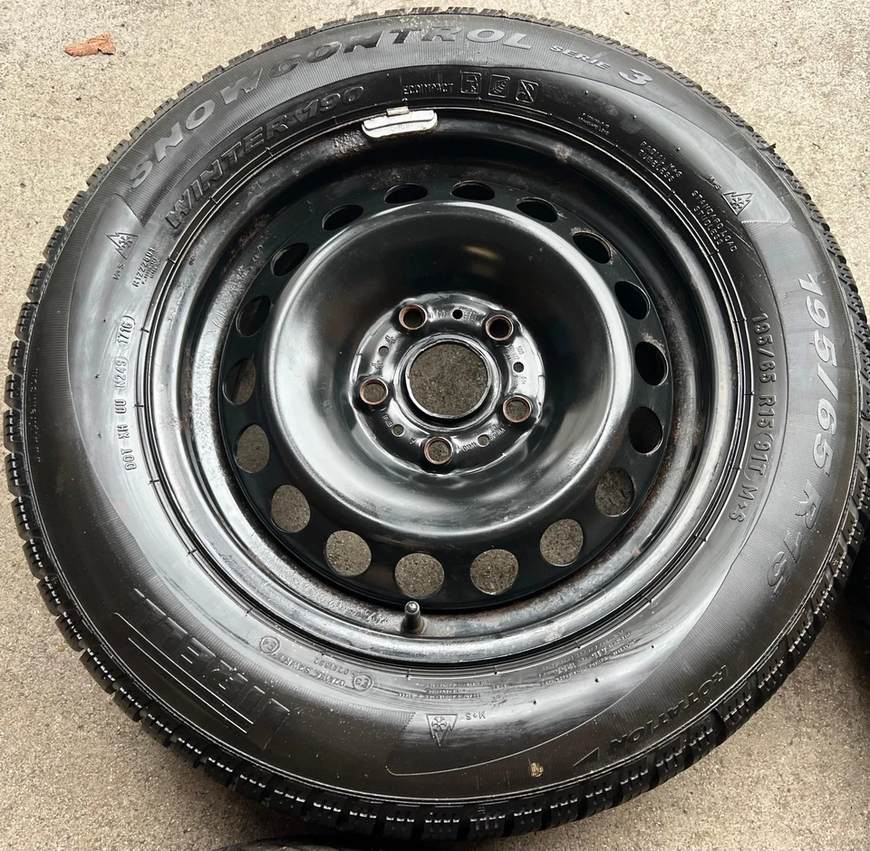 4 WINTERRÄDER VW GOLF 7 8 SKODA OCTAVIA 3 5E SEAT LEON 5F KL CONTI 195/65R15 91T - Bild 4 von 4