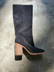 ugg maeva suede boot