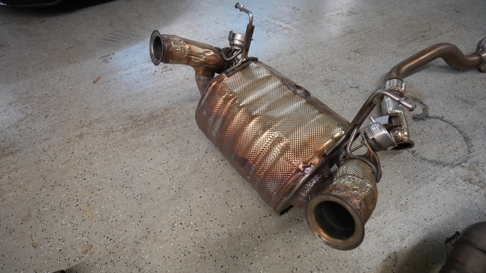 Lamborghini Aventador SVJ OEM Exhaust 470251051R