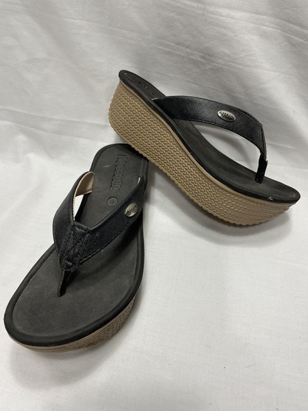 Mossono Heeled Sandals Womens Summer Thongs Size US 6 Eu 37 FAST POST AUS