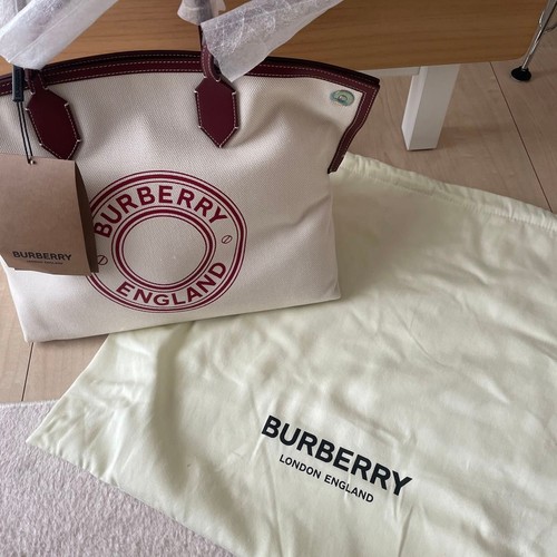 Burberry Tote Bag Logo New Large Capacity Bag