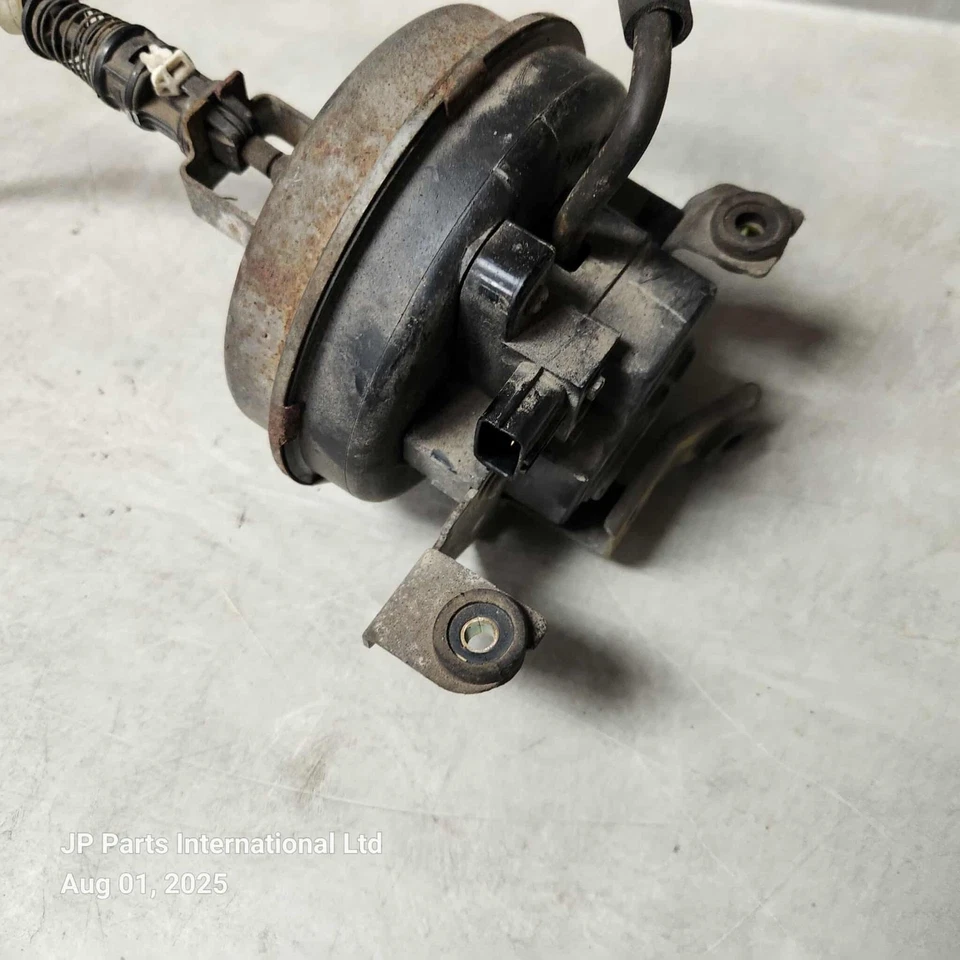 1999-2003 Mazda Protege Protege5 Cruise Control Actuator - Image 3 of 4