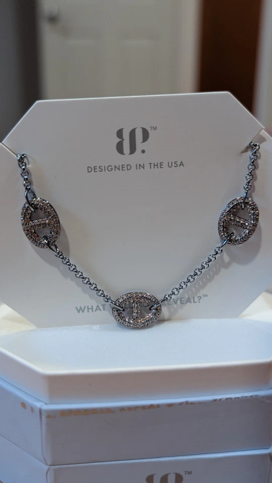 Collar Bomb Party OG "Romance a la luz del día" NK85906 Topacio ahumado/enchapado de hematita Foto 2 de 3