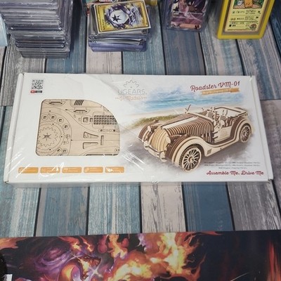 UGEARS V-MODELS ROADSTER VM-01 MODEL ASSEMBLE ME DRIVE ME MECHANICAL WOOD MODEL
