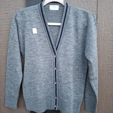 Diversified Creative Concepts Gray/Navy  Cardigan Sweater Sz M