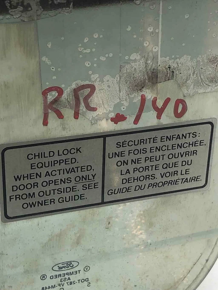 1991 - 1997 FORD EXPLORER Rear Back Vent Glass Window w/ Tint Passenger Right - Image 4 of 4