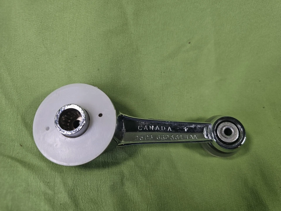 1980 - 1987 年福特有限公司 Crown Victoria Vic 手动车窗曲柄原始设备制造商 — 第 4/4 张图片