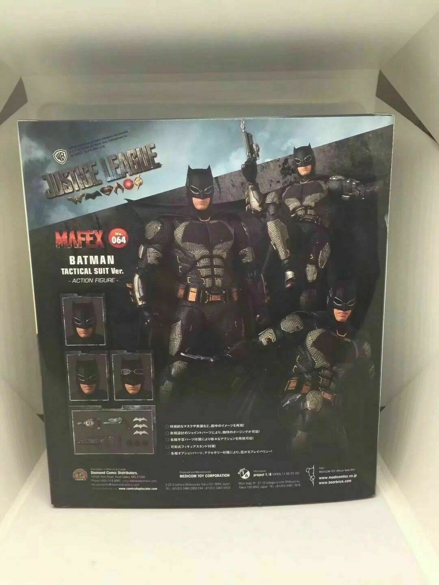 Mafex 064 Batman Tactical Suit Ver. Justice League Action Mafex 064 Batman Tactical Suit Ver. Justice League Action