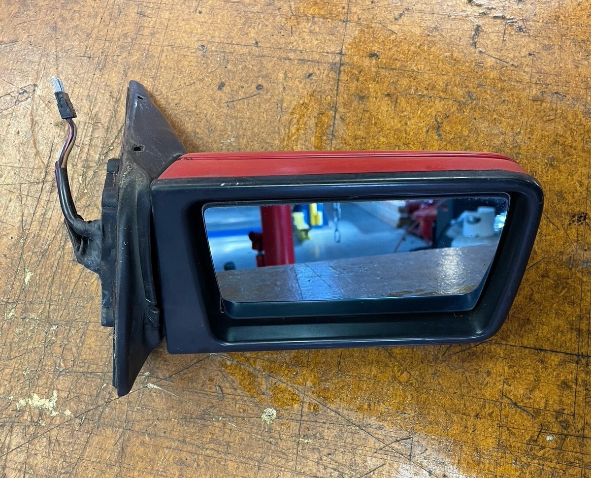 93-95 Mercedes W124 E320 300E 300D Side View Door Mirror pair Left