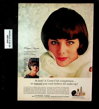 1964 Cover Girl Glamour Make-Up Medicated Noxzema Vintage Print Ad 27848