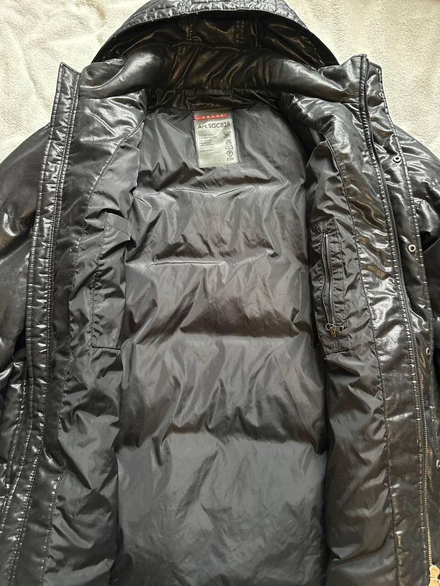 ダウンジャケット・コート PRADA Dark Grey Wool Down Jacket Bonhams : Prada: a Dark Grey Down Puffer Jacket