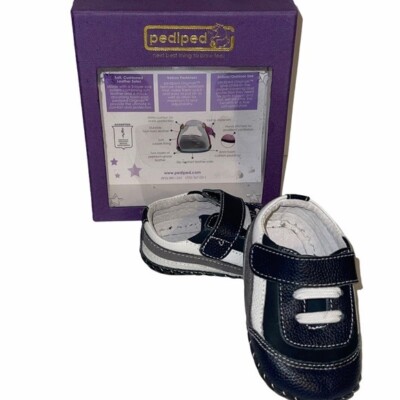 PediPeds Baby Crib Walking Shoes Boy's size