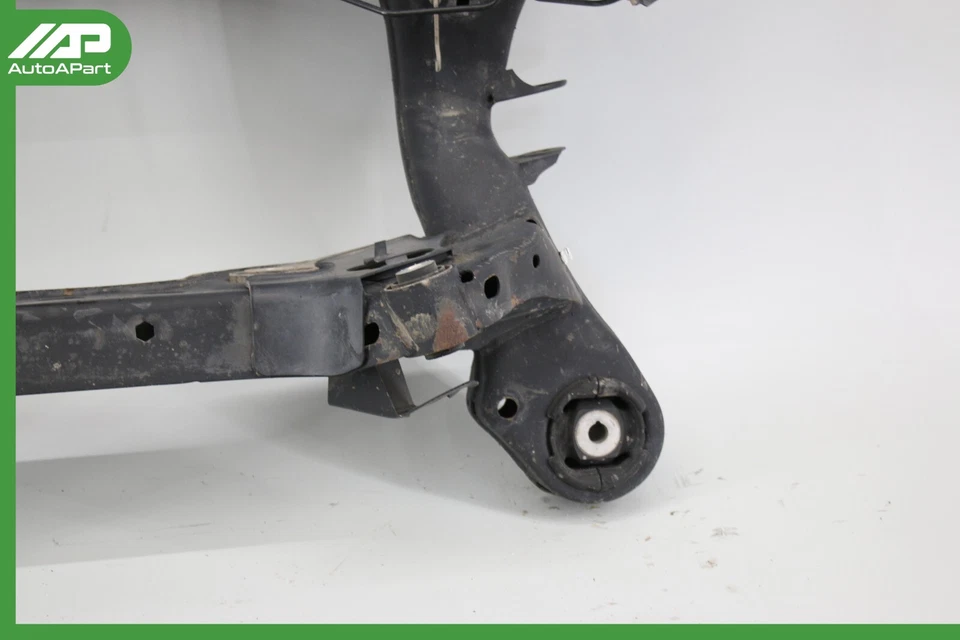 ✅ 06-13 BMW E90 335d 128i eje trasero subchasis travesaño portaaviones 3331678371 OEM Foto 4 de 4