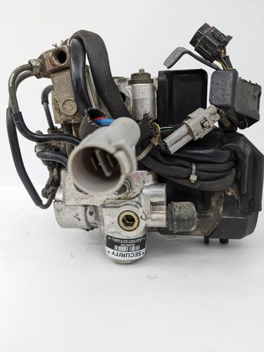 1990-1991 Lexus ES250 Toyota Camry ABS Anti-Lock Brake Pump Module 44510-32020 - Picture 8 of 10