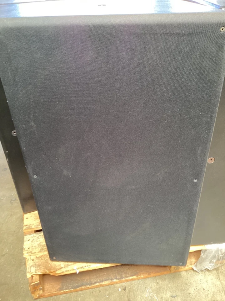 Altavoz monitor pasivo de rango completo de 2 vías EAW CR58 cantidad 8 (8) Foto 3 de 4