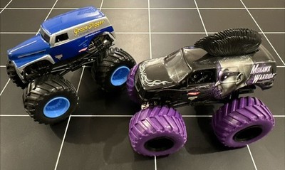 Monster Jam Grave Digger & Mohawk Warrior 1:64 (New Out of Package) 