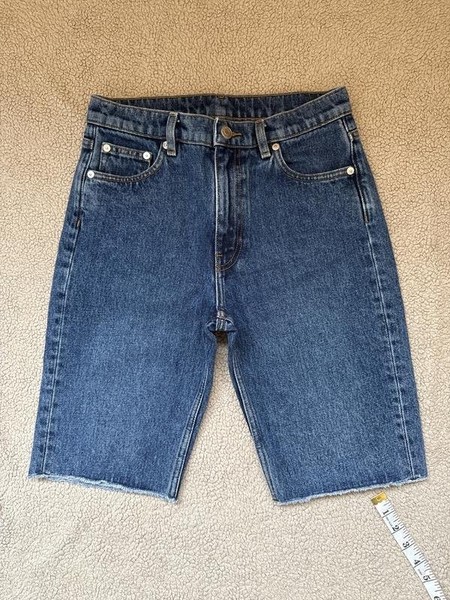 Women ARKET Shorts Navy Denim XS